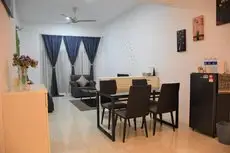 Rayyan's Place 3-Bedroom Seaview Apartment 