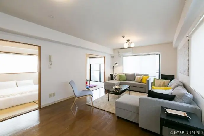 Modern Spacious Apartment Beside Peace Park 15 ppl 