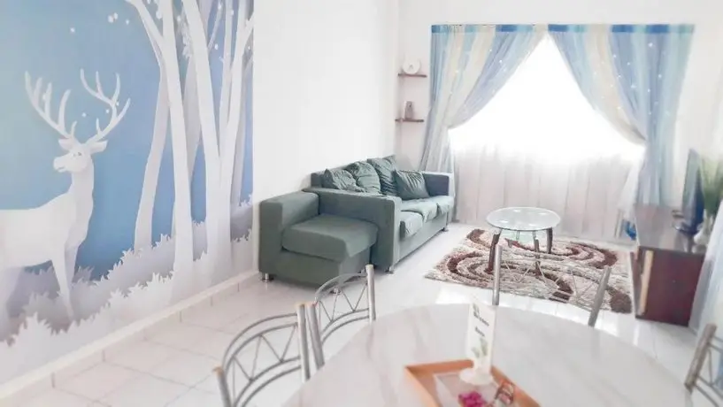 Homestay Pink Pingu Perai Penang 