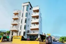 OYO Lake View Phuket Place 
