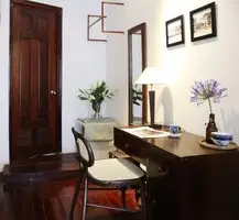 Shades 9- Cochinchine_Local Elegant 5BR home-5m to BenThanh Mkt room