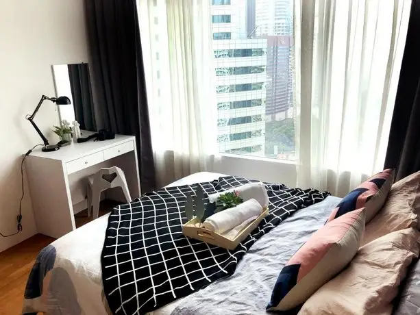 Comfort stay 5 min walk to KLCC 3BR 9pax by Aplussuite 