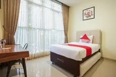 OYO 1241 Eirini Family Residence 