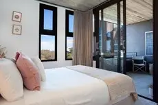 Urban Rest - The Bourke Apartments 