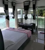 Mr Bean Resort 