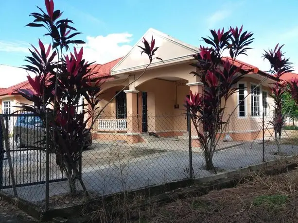 Seri Baqti Homestay