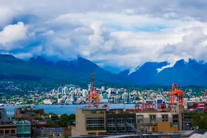 Vancouver Beatty Apartment