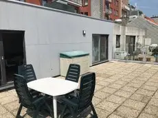 Rooftop apartment with terras - top location 