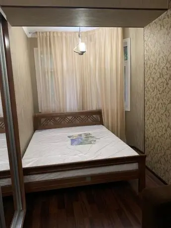 Apartment In Navai Street