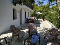 Skopelos Alikias Six Guest House 