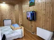 City center 3 rooms with wooden decoration 