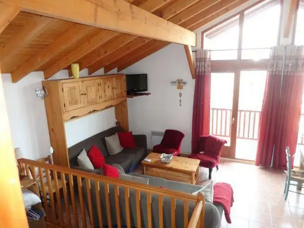 Beau chalet au depart des pistes 108077