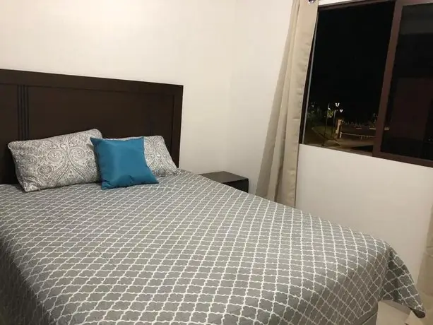 Casa Puerta Real residencial Privado 4 hab