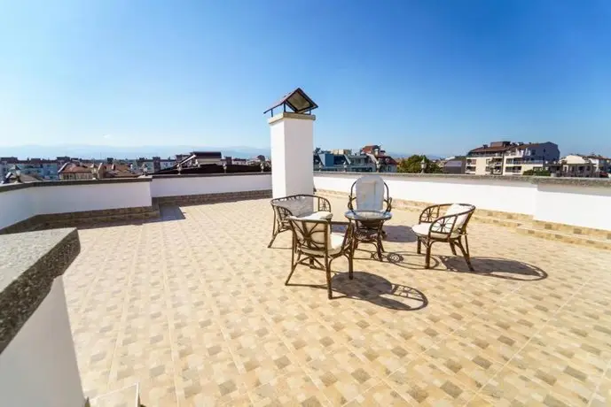 Roof top terrace maisonette