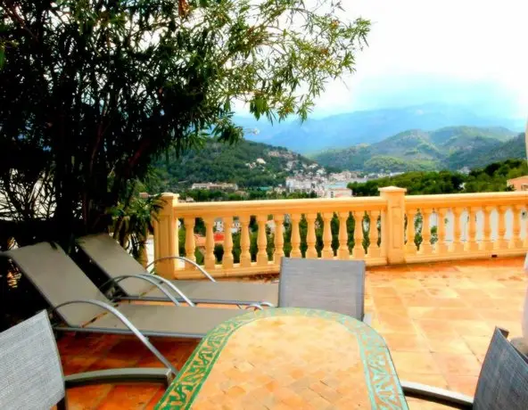 Casa Sol with private terrace garden pool beautiful view