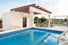 Double Swimming Pool Penthouse Suite in Cozumel 2 