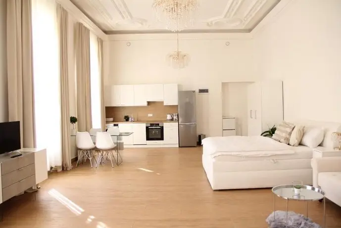 Luxury Design City centre Apartment