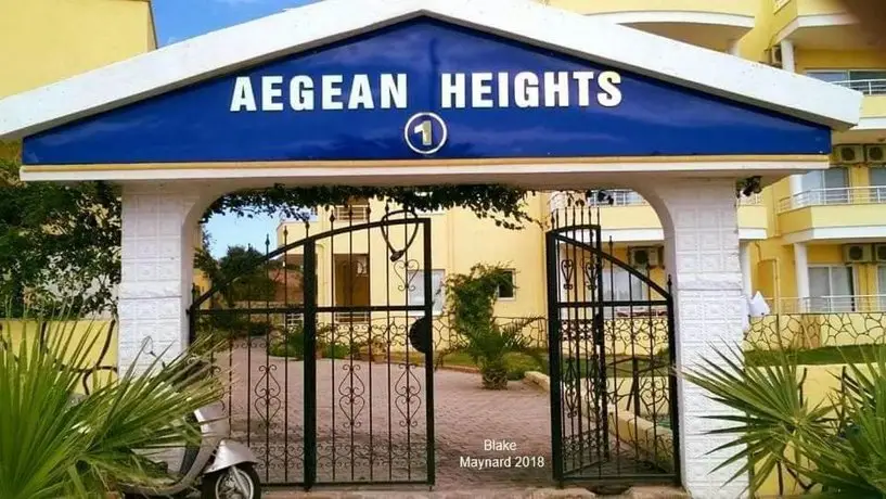 A&J Apartments- Aegean heights 1 4Bed