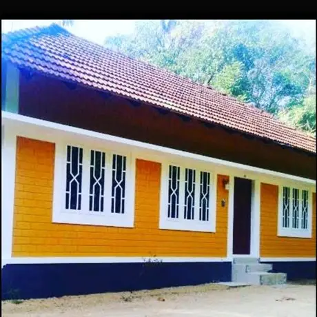 Riverside Homestay Munnar