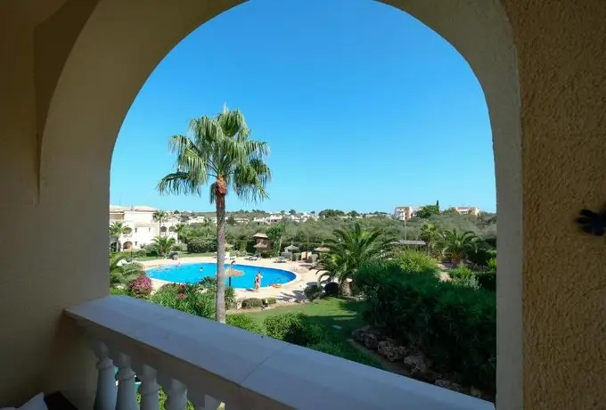 Stylish Flat With Pool In Cala Anguila