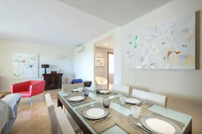 Stylish Flat With Pool In Cala Anguila