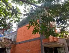 Dadi Bari 