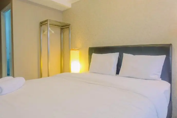 New Furnished Studio Apartment at Gunung Putri Square By Travelio