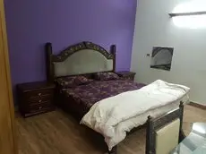 5 Bedroom Apartment In Gulberg Ii 