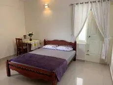 Self-catering Apartment near Kochi Cochin Airport with 24hrs security 