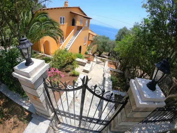 Silent Bay Apartments Corfu Island