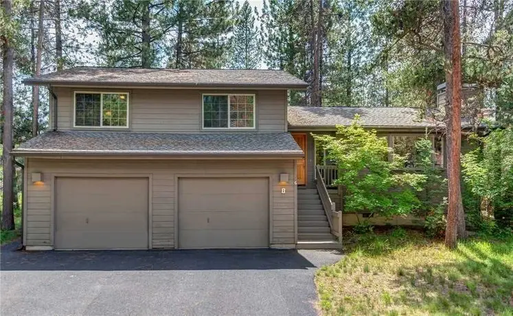 Blue Goose Lane 8 by Village Properties at Sunriver