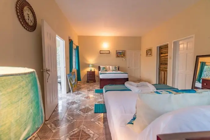 Spacious Vacation Apt in Negril 