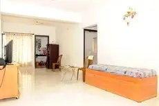 Homestay - Master Bed Room To Let In Apartment 