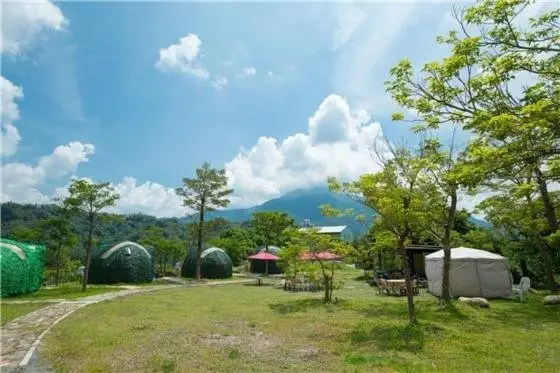 Marvino Cabins and Campsite